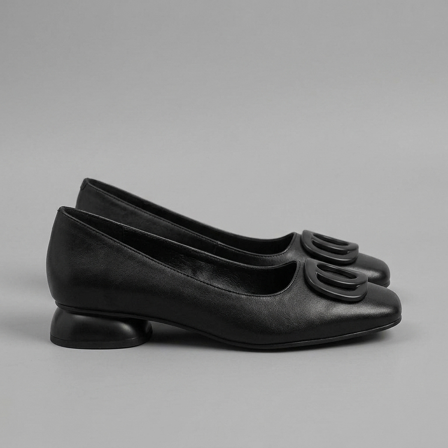 Opium Leather Flats