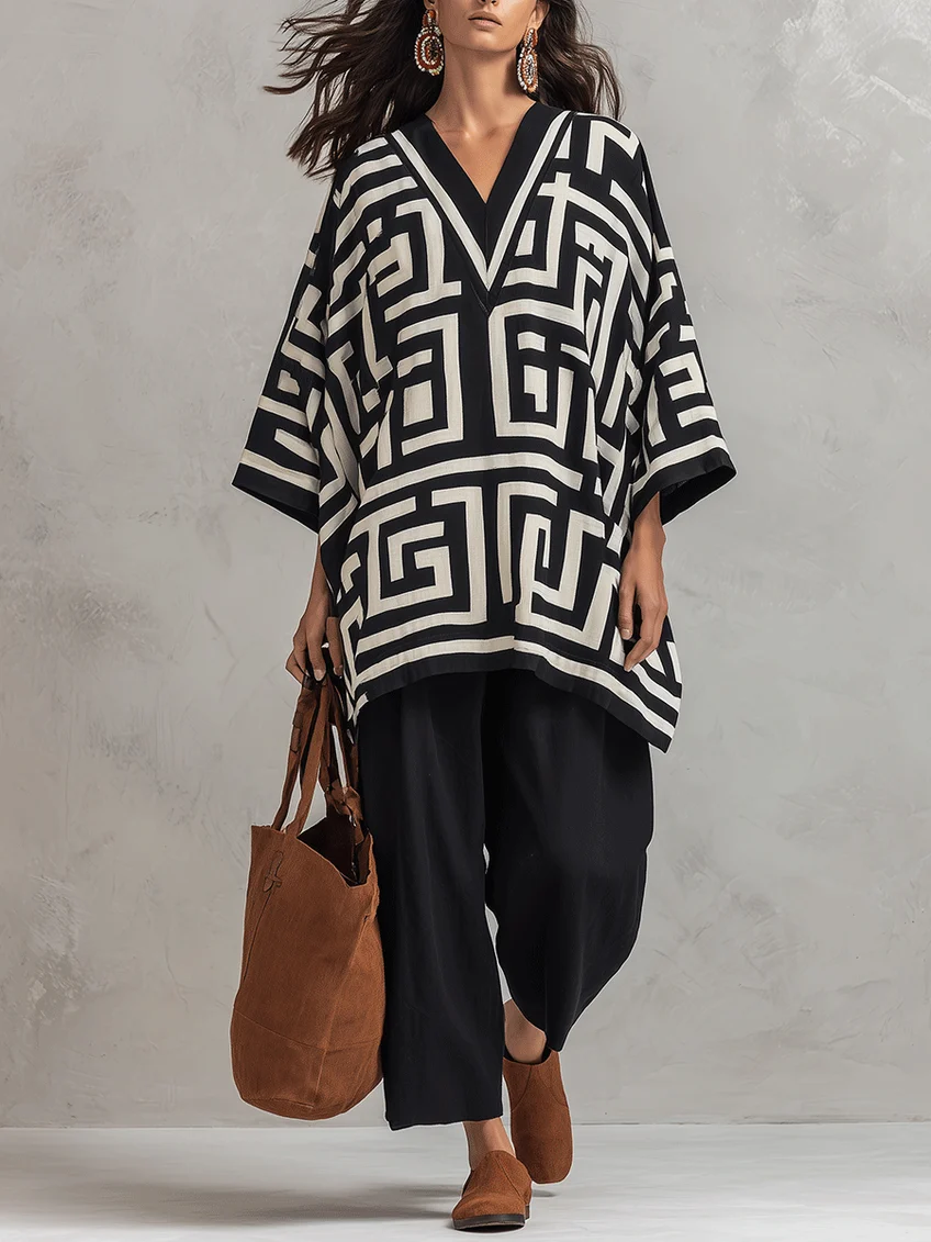 Black White V-neck Geometric Print Loose Top And Black Cropped Wide-leg Trousers Set