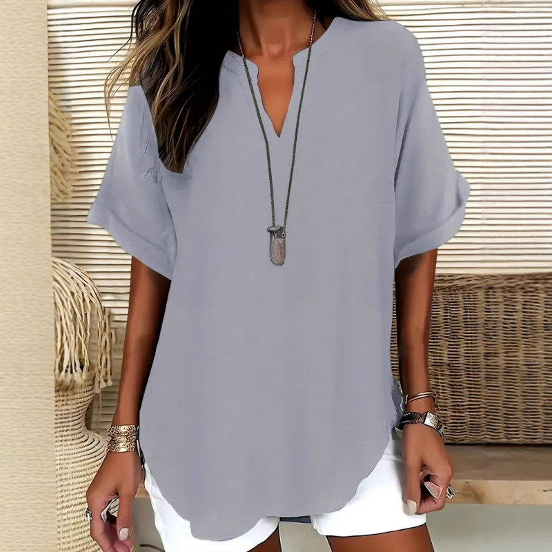 Véronique | Relaxed V-Notch Blouse